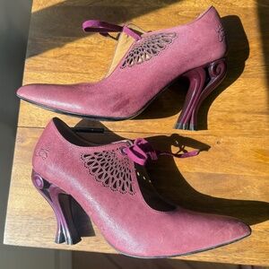John Fluevogs shoes with stunning heels!
